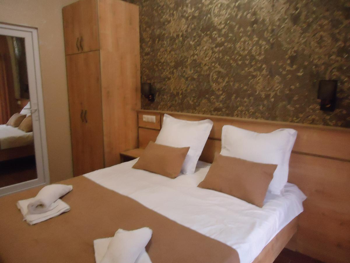 La'Rooms Kutaisi Luaran gambar