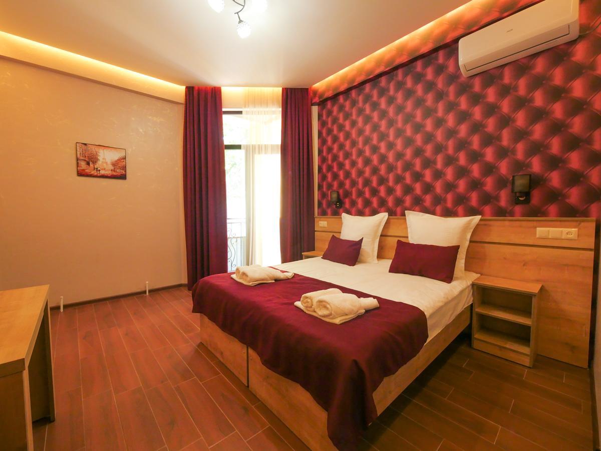 La'Rooms Kutaisi Luaran gambar